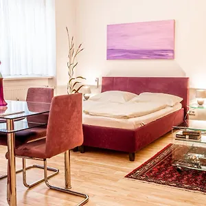 https://central-apartments.vienna-besthotels.com